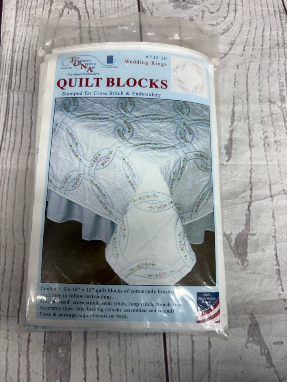 1992 JDNA Interlocking Wedding Rings 732-20 Stamped Quilt Blocks five 18x18